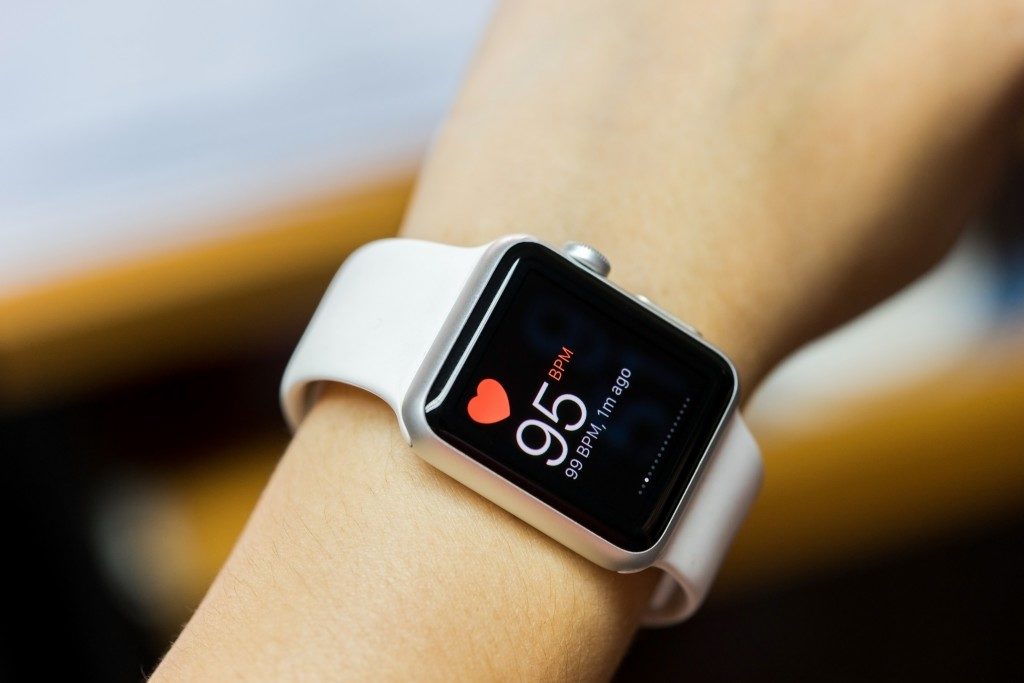 Watch showing the RPM