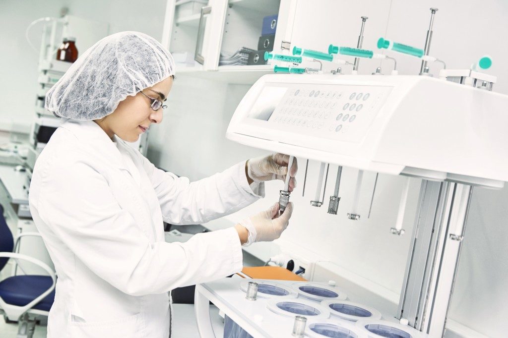 Pharmaceutical scientist working in a lab