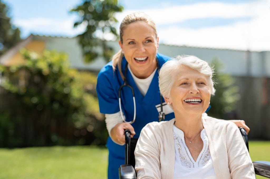 nurse and senior
