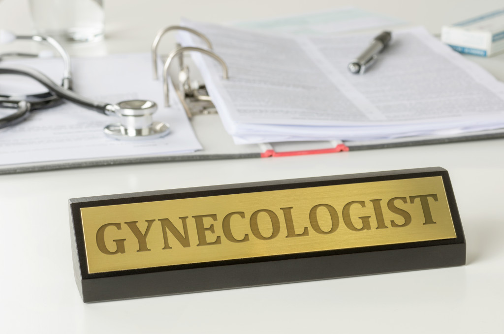 gynecologist