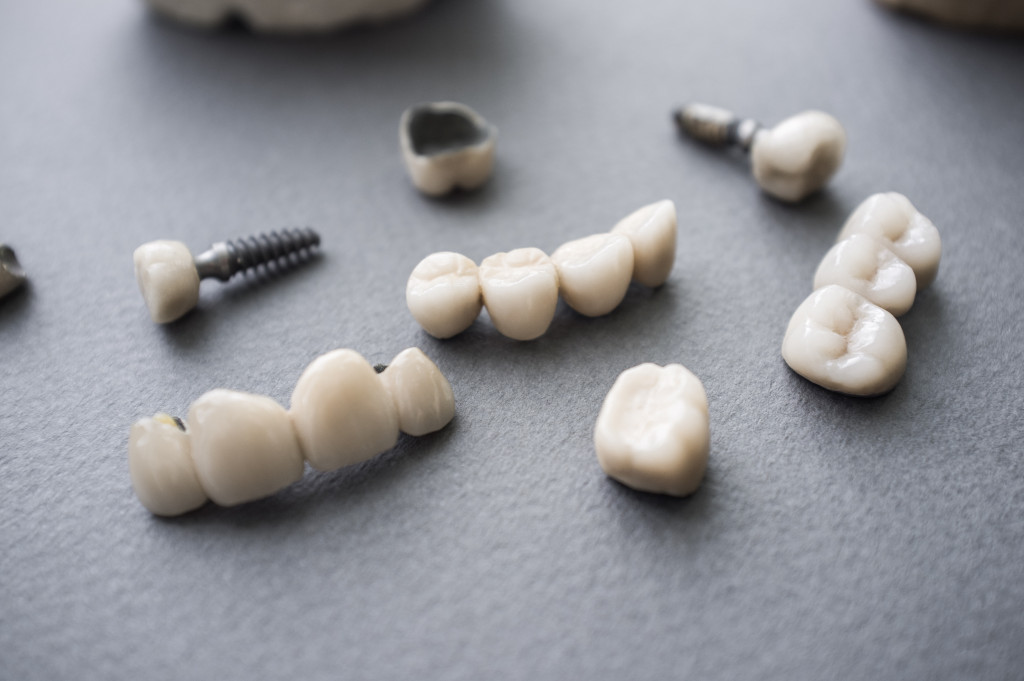 Various dental implants ready for use